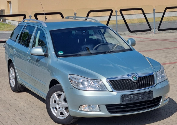 Skoda Octavia cena 19900 przebieg: 193000, rok produkcji 2009 z Żary małe 704